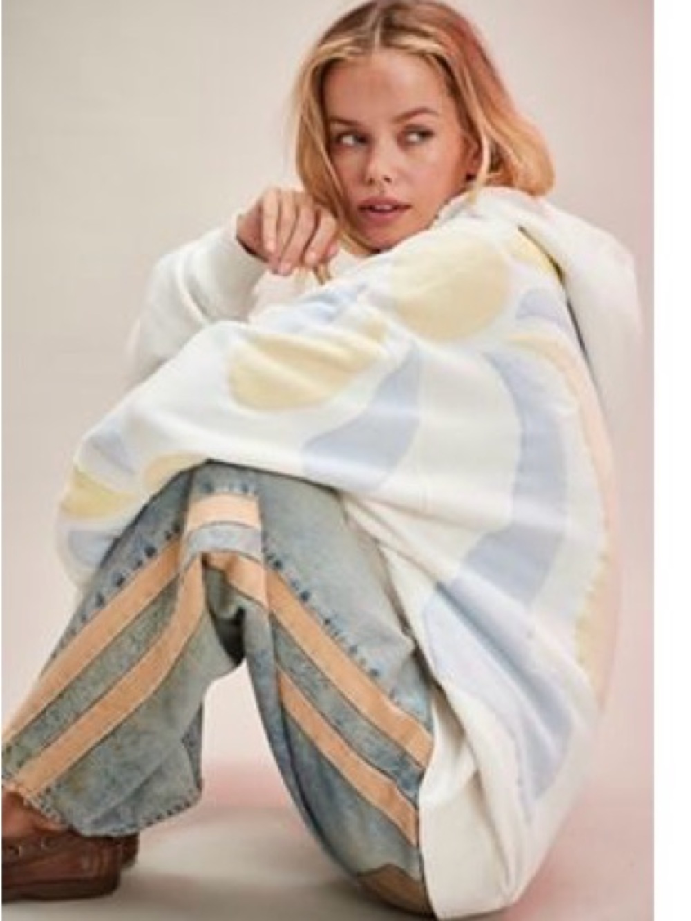 We The Free It’s A Vibe Hoodie size small NWT - Picture 4 of 6
